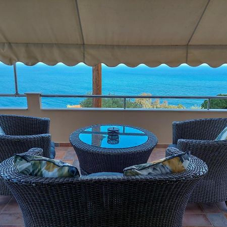 Apartamento Golden Sunrise Githio Exterior foto