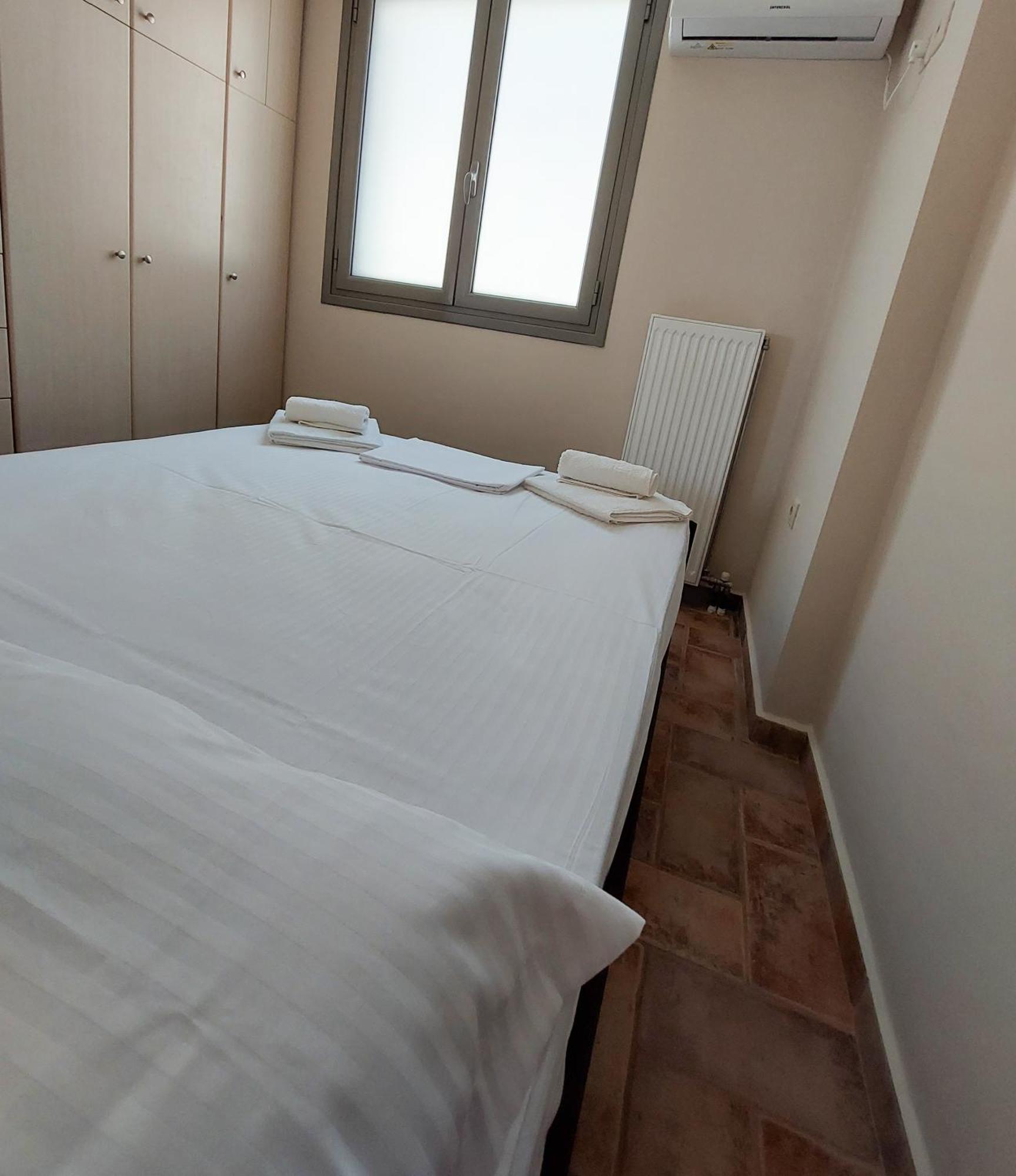 Apartamento Golden Sunrise Githio Habitación foto